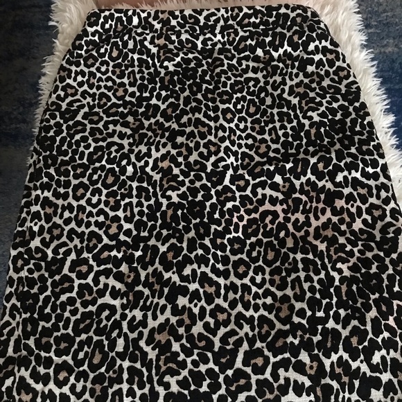 J. Crew Dresses & Skirts - J Crew leopard pencil skirt